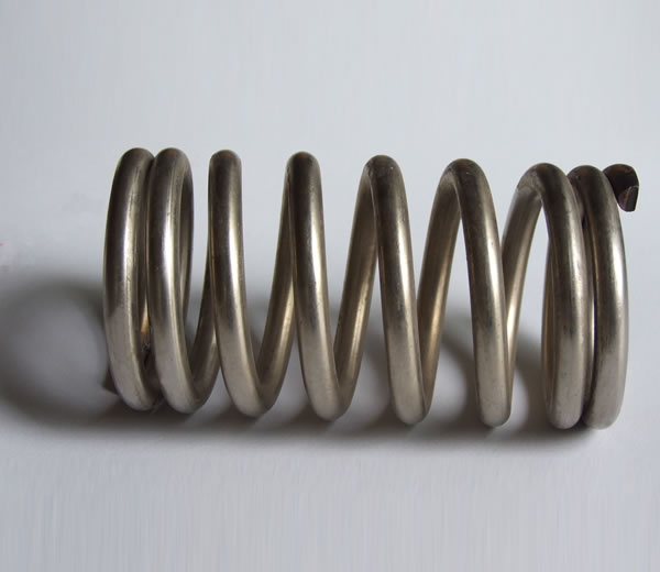 山東彈簧分享如何充分利用彈簧本身的性能？